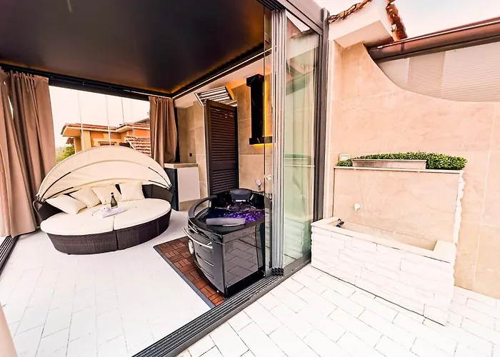 Apartment White Pearl Exclusive Rom
